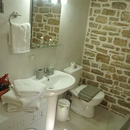 Ioanna - Oasis Apartment *